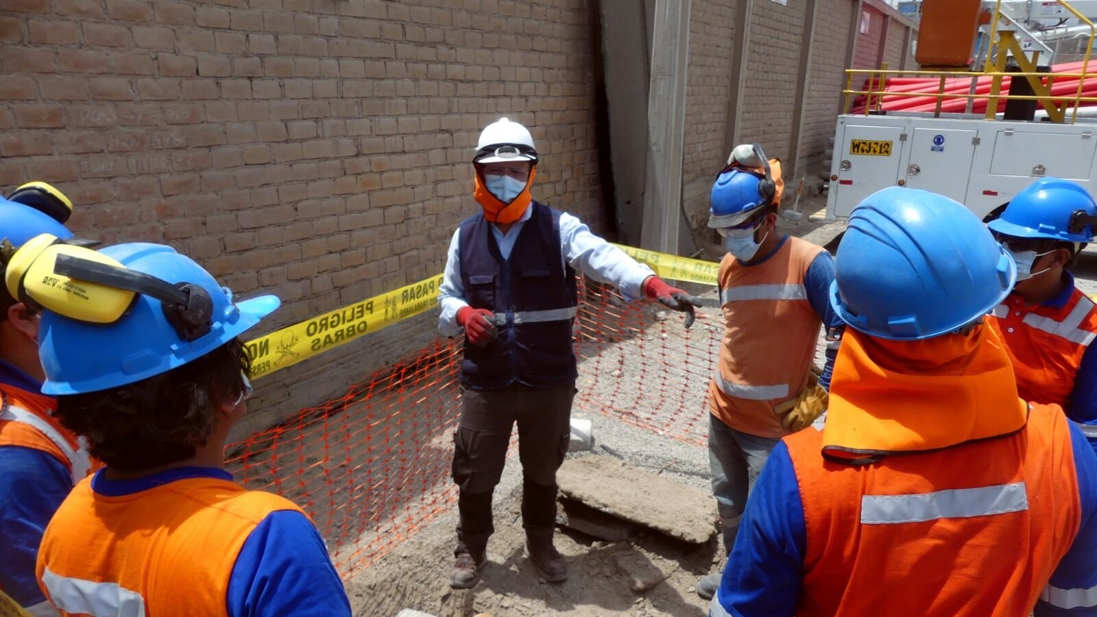 operaciÓn de equipos, maniobras y logÍstica (1)