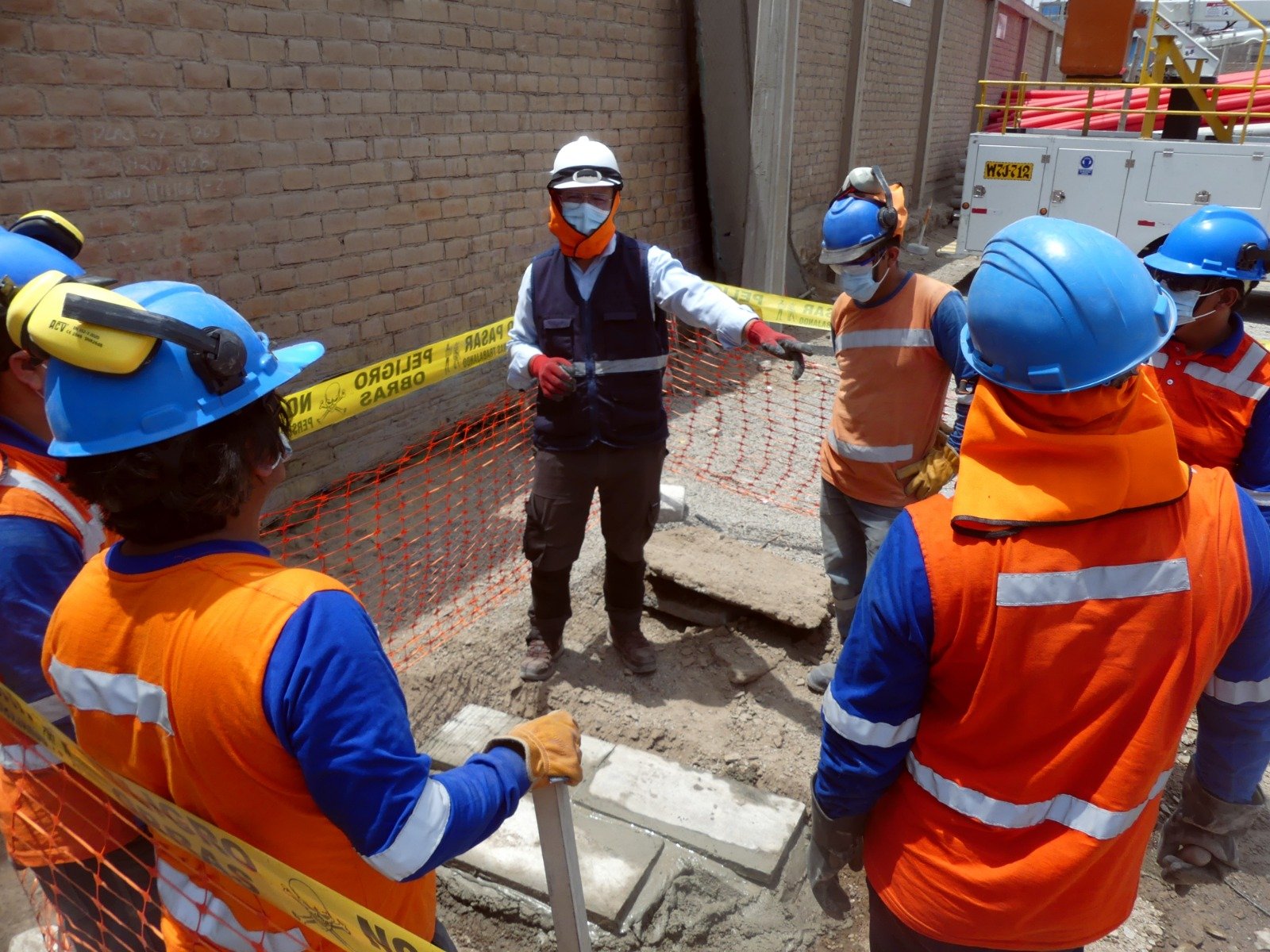 Inicio operaciÓn de equipos, maniobras y logÍstica (1)
